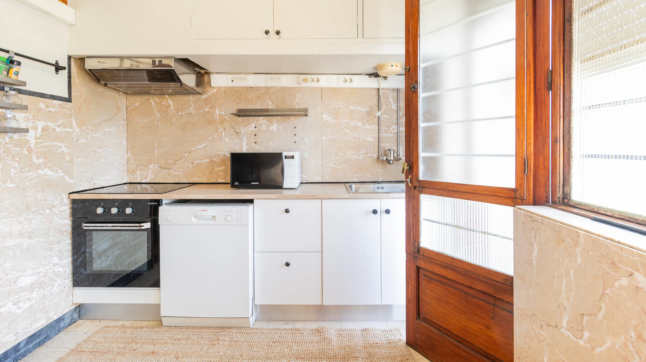 2-Bedroom Apartment in Rua João de Deus, Porto (1573390) ROOM 3