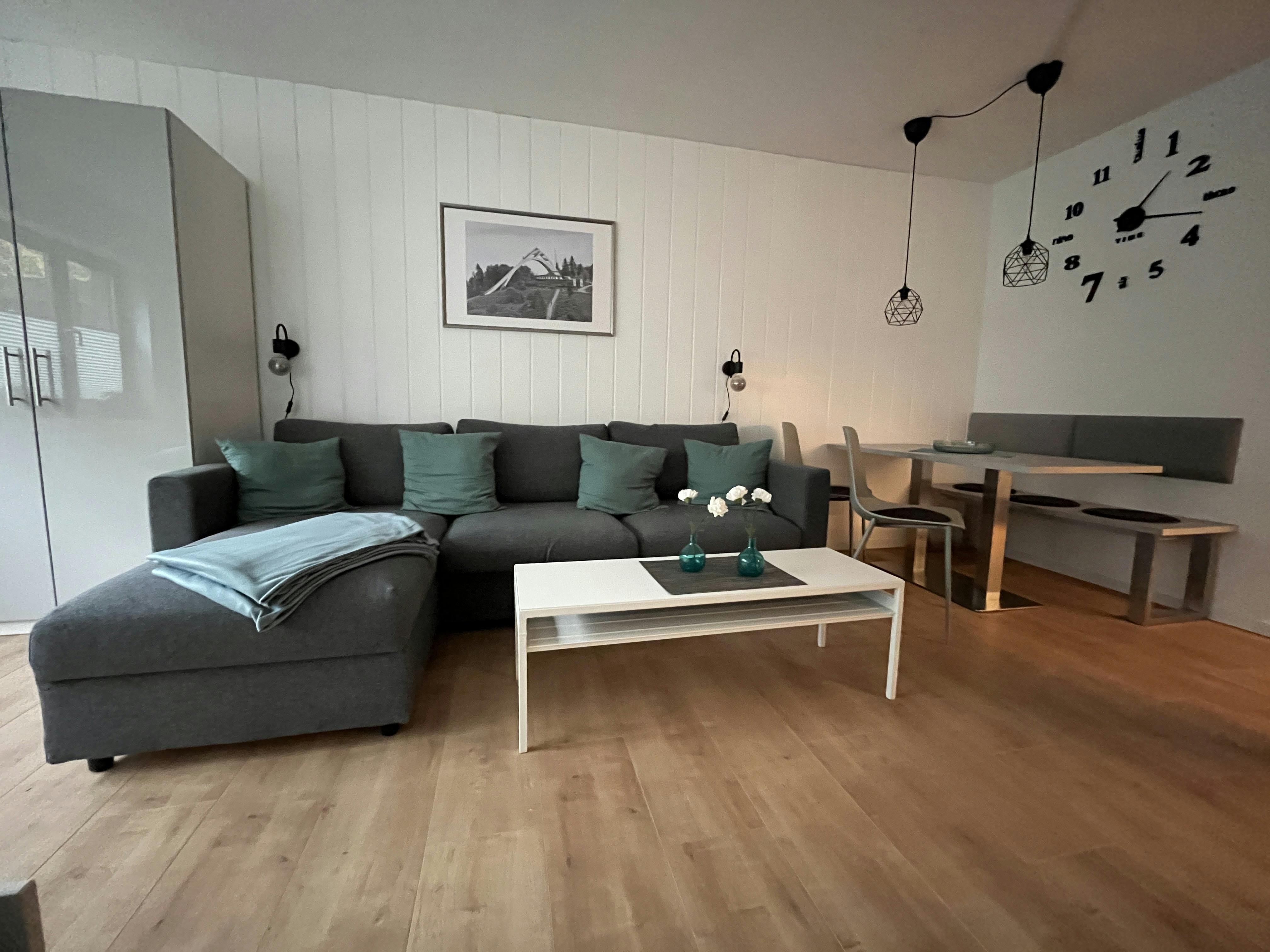 Studio for rent for €2,099 per month in Winterberg, Fichtenweg