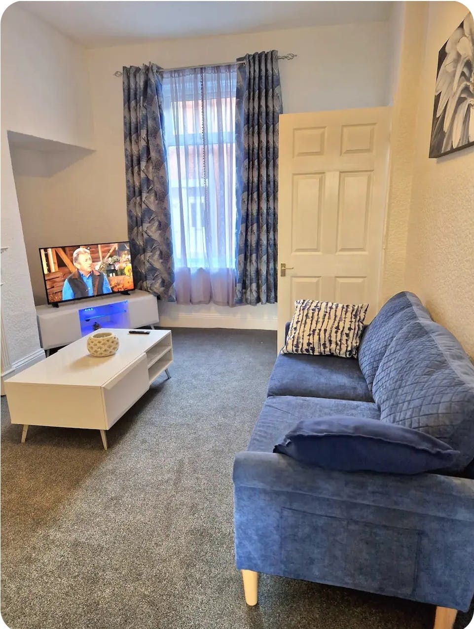 House for rent for €2,556 per month in Seaham, Ilchester Street