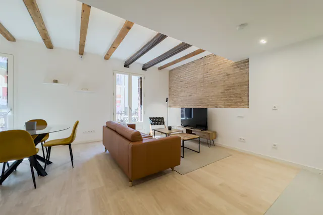 2-Bedroom Apartment in Carrer de Tapioles, Barcelona (1573806) room image 1