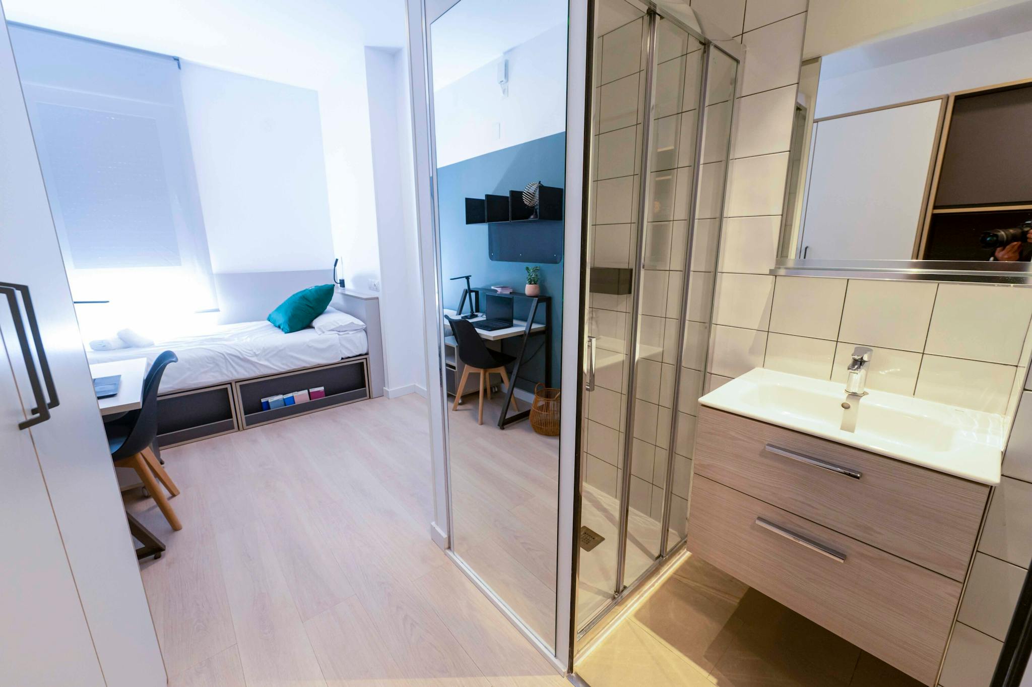 Calle Nuestra Señora de la Salud, Granada preview