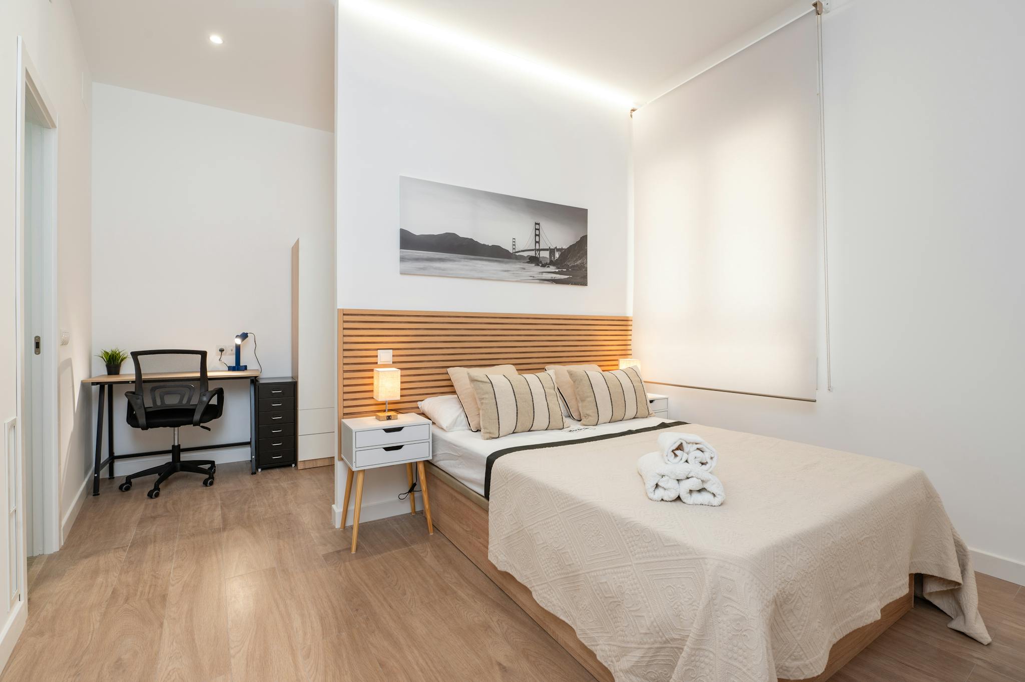 Calle Gran Vía, Madrid preview