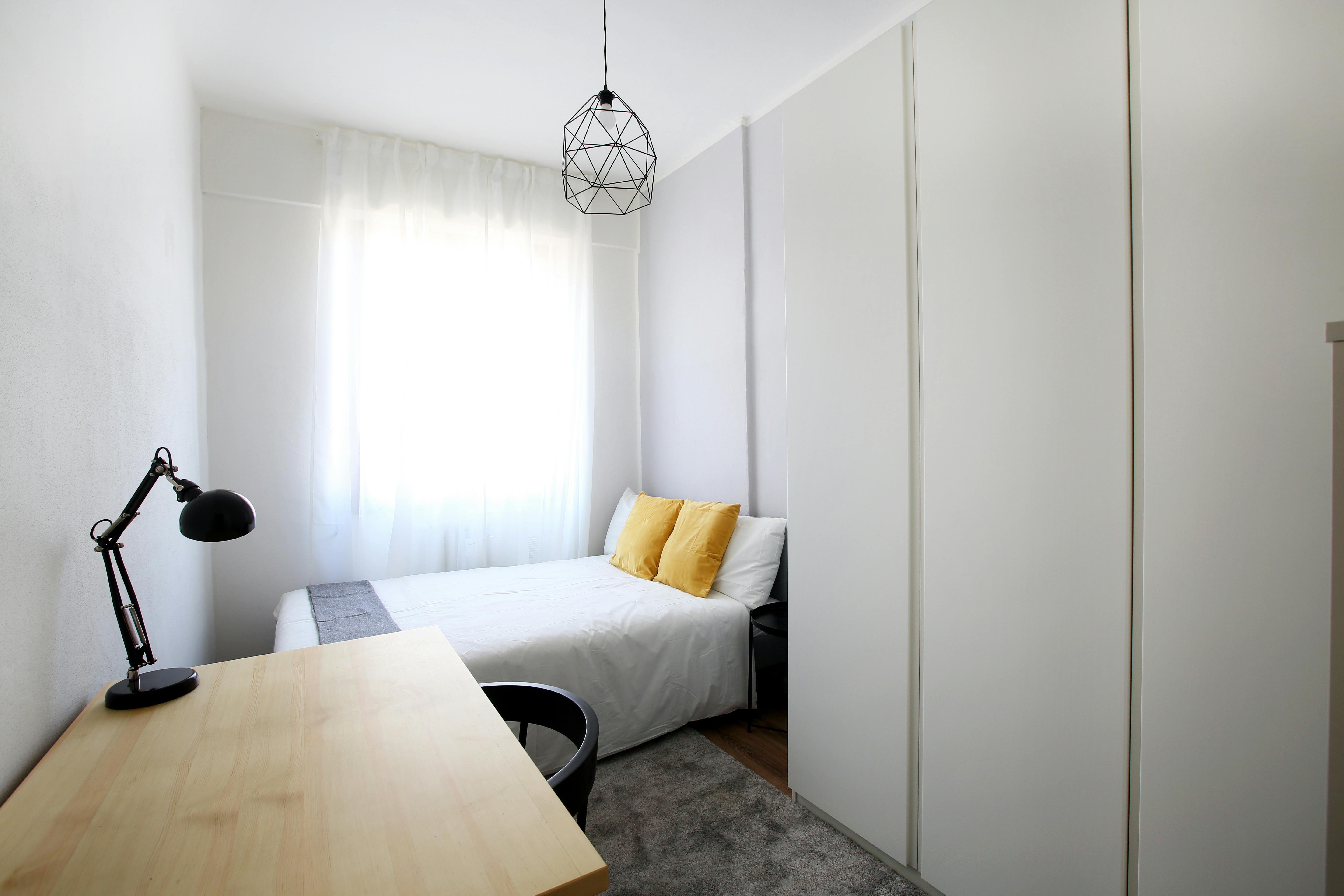 Private room for rent for €660 per month in Milan, Via Privata Mauro Rota