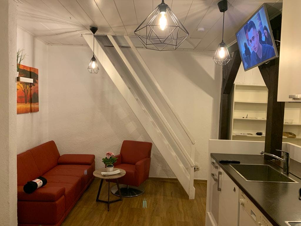 House for rent for €1,130 per month in Frankfurt am Main, Offenbacher Landstraße