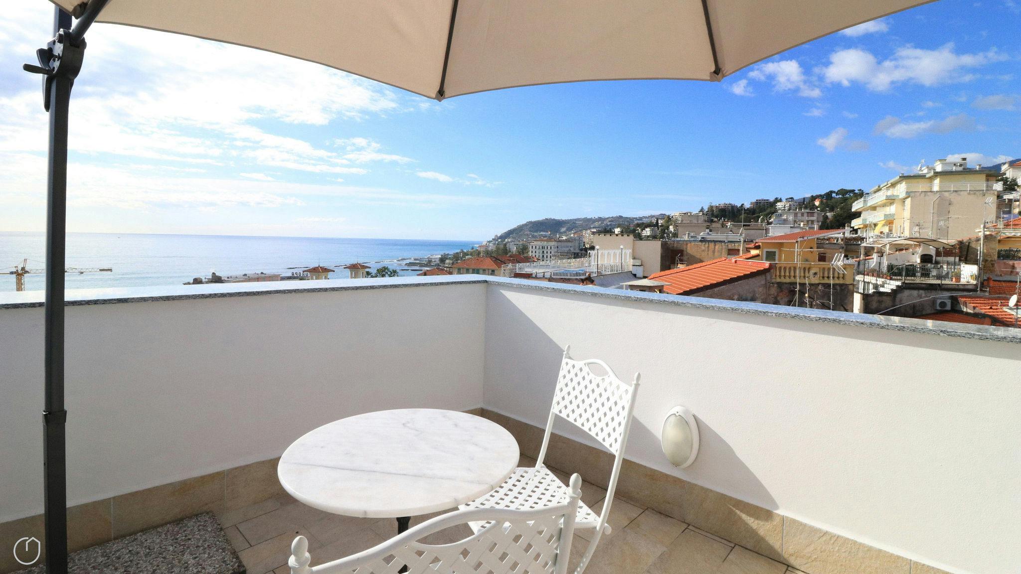 Квартира сдается в аренду за 1 € в месяц в San Remo, Via Costiglioli