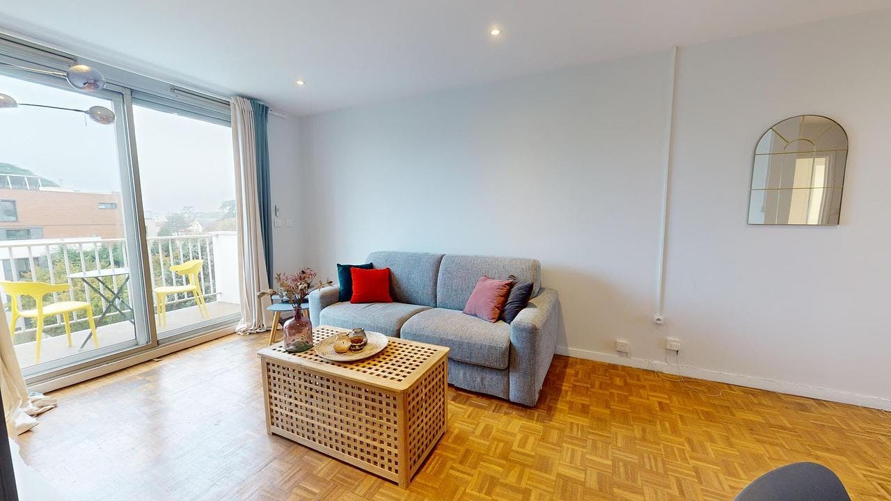 Apartment for rent on Avenue Général de Gaulle, Caluire-et-Cuire - Mynd 5
