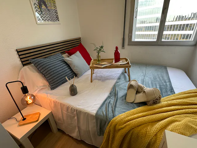 Private room in Calle del Teniente Muñoz Díaz, Madrid (1574815) room image 2