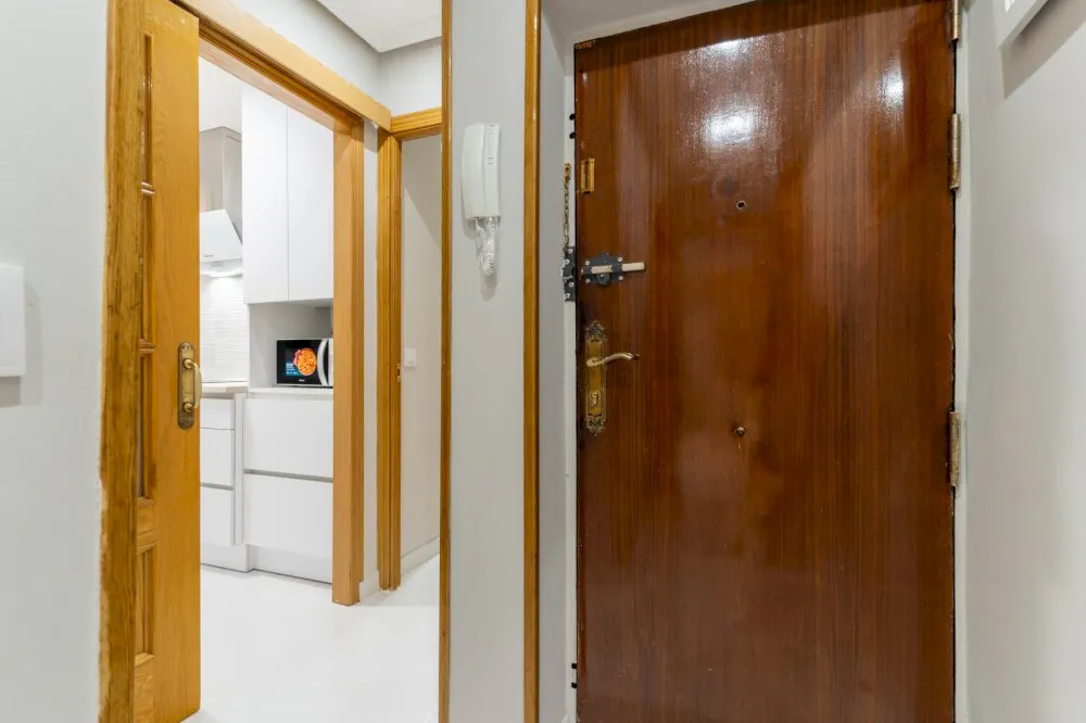 Private room in Calle de Aceuchal, Madrid (1574904) ROOM 1