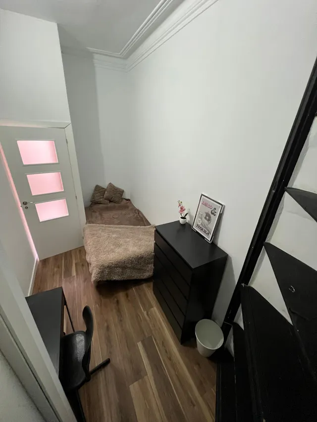 Private room in Carrer de Milans, Barcelona (1574989) room image 1
