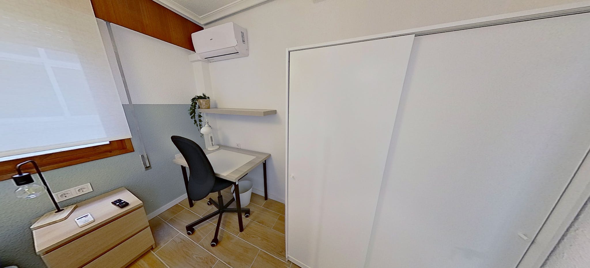 Calle Capitán Hernández Mira, Alicante preview