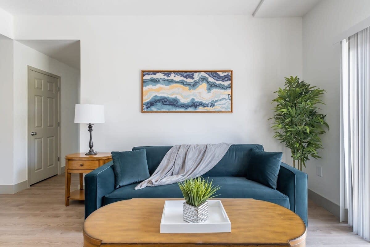 Квартира сдается в аренду за 2 633 € в месяц в Charlotte, W 5th St