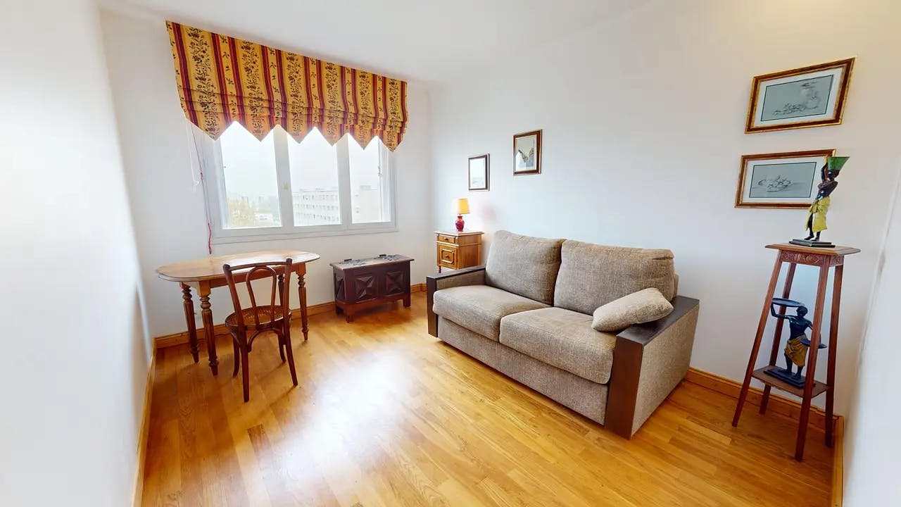 Apartment Vénissieux, 2 beds — photo 20