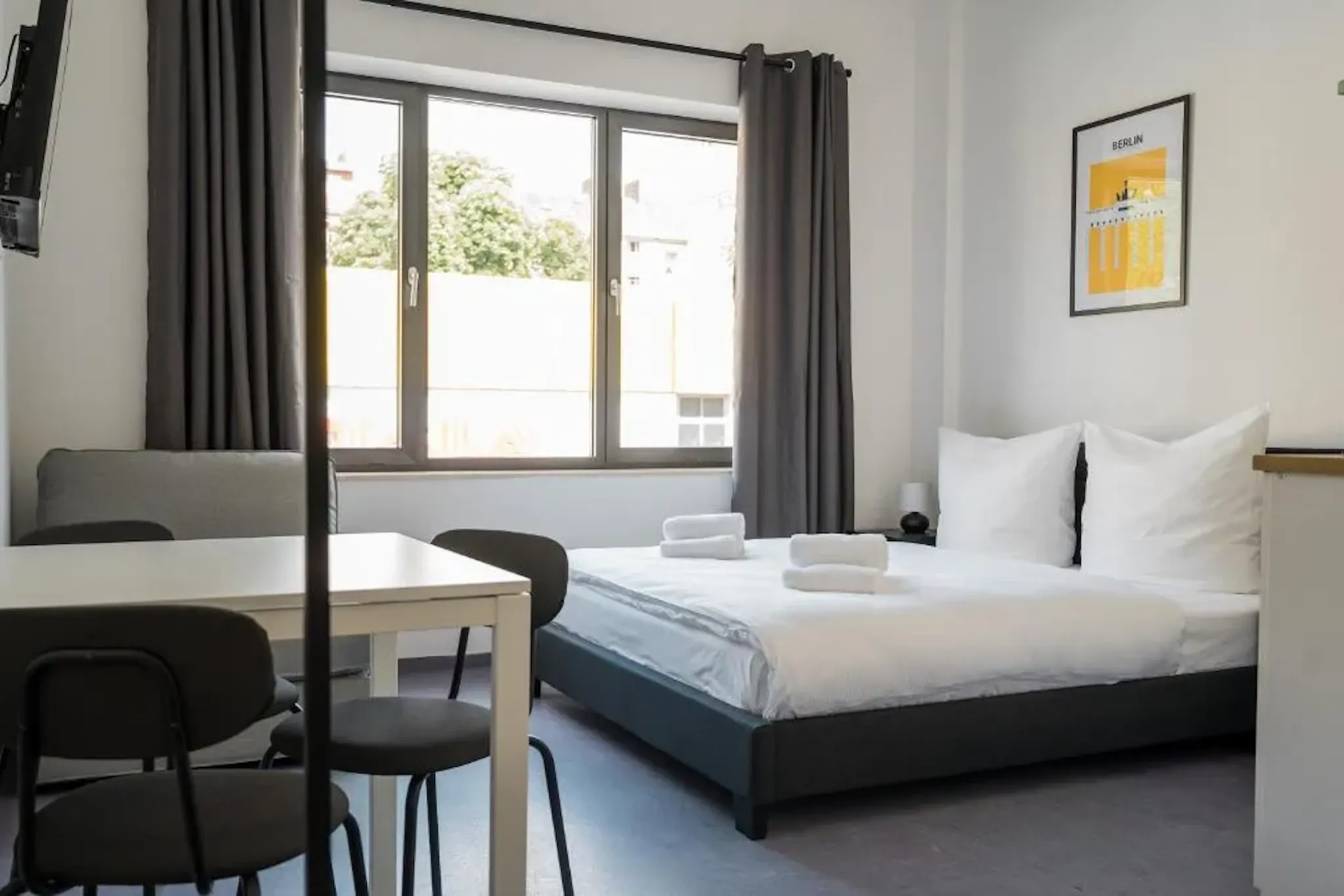 Saalestraße, Berlin preview