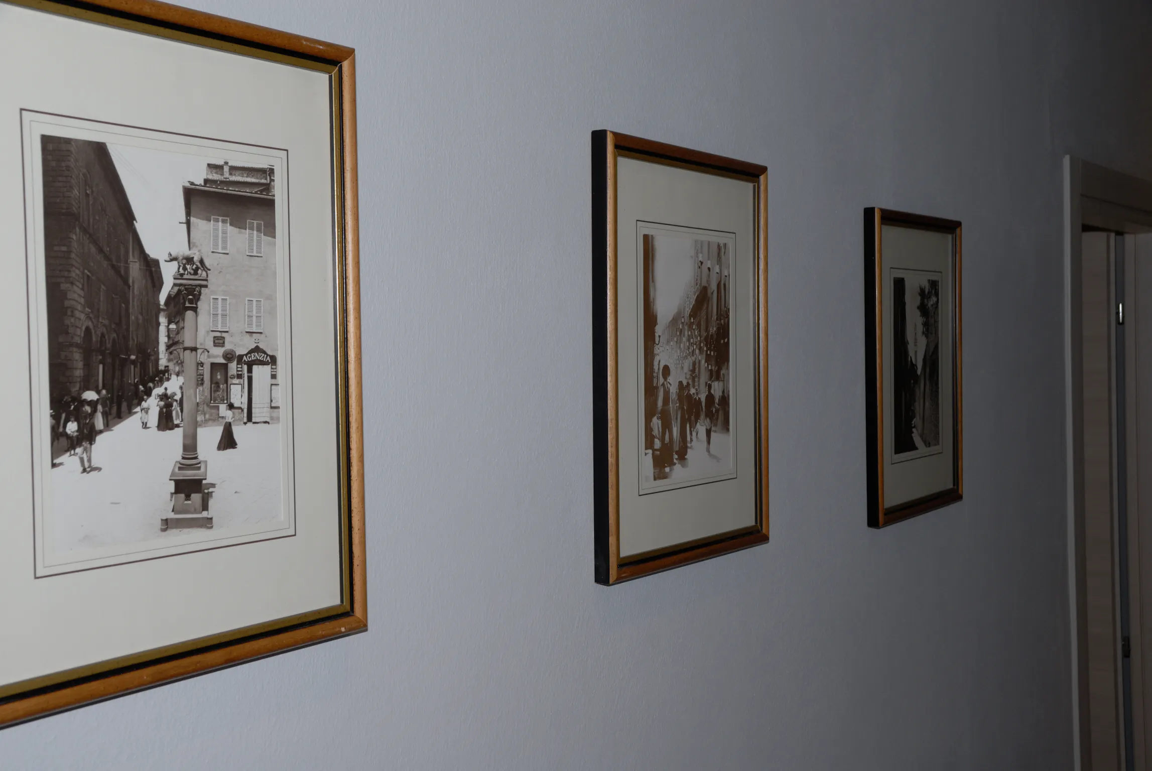 2-Bedroom Apartment in Via di Salicotto, Siena 4