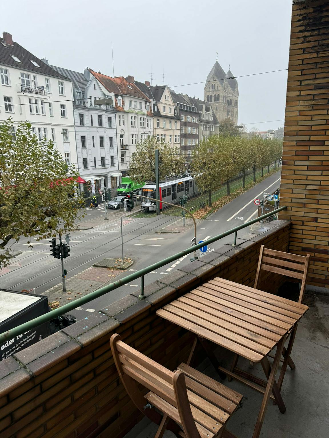 Luegallee, Düsseldorf preview