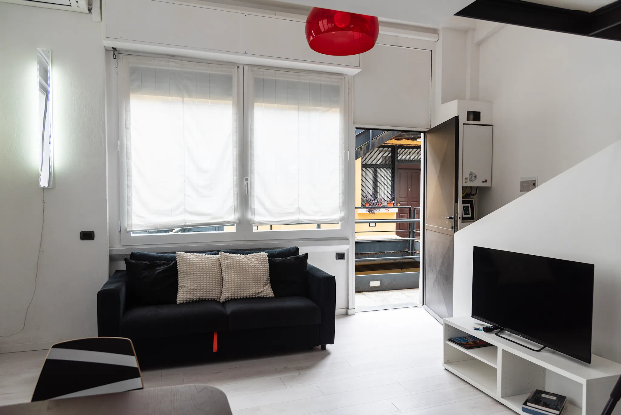 Viale Umbria, Milan preview