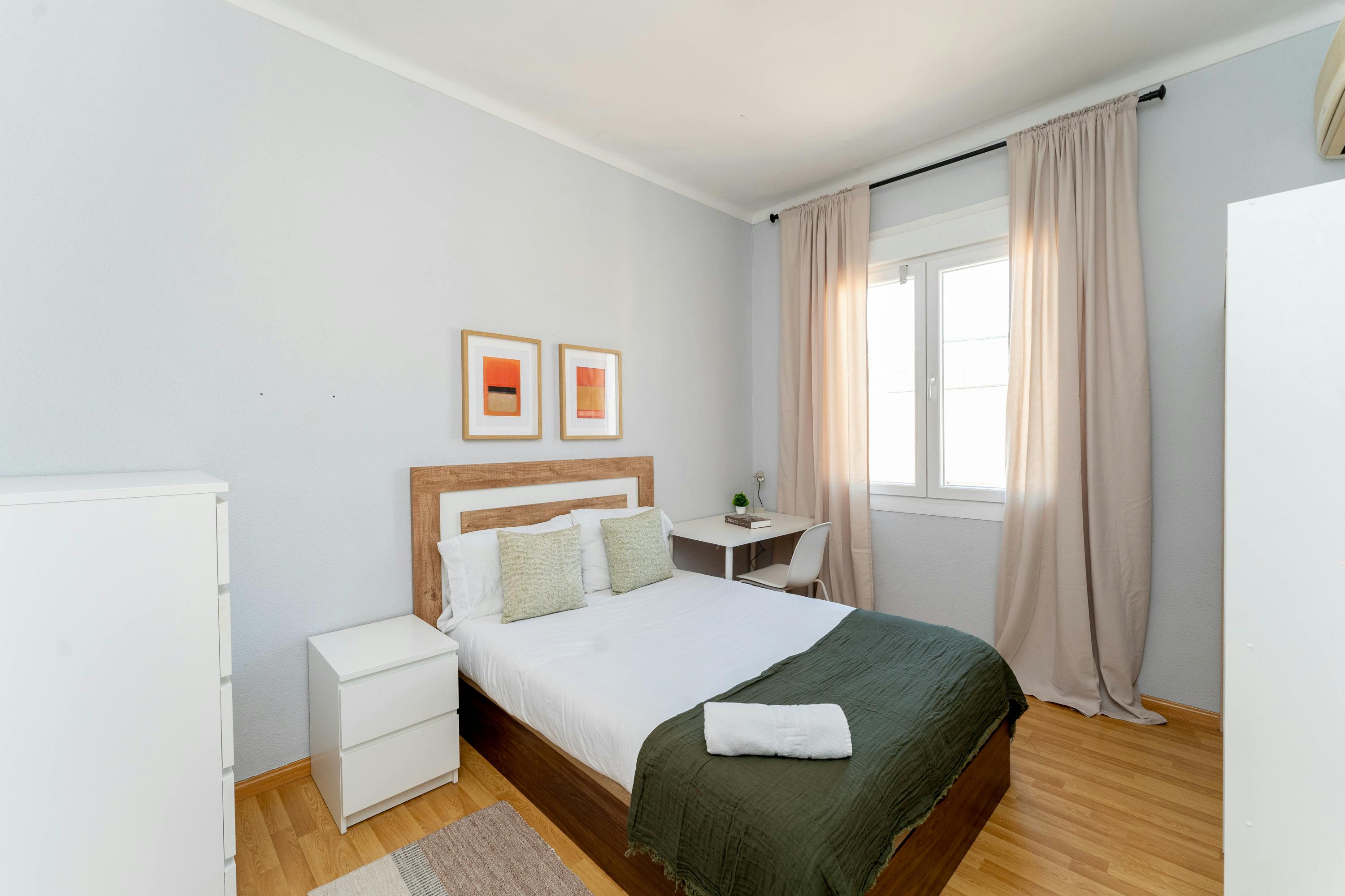 Calle de Evaristo San Miguel, Madrid preview