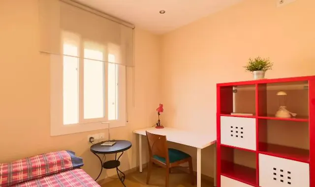 2-Bedroom Apartment in Carrer Gran de Sant Andreu, Barcelona (1575545) room image 2