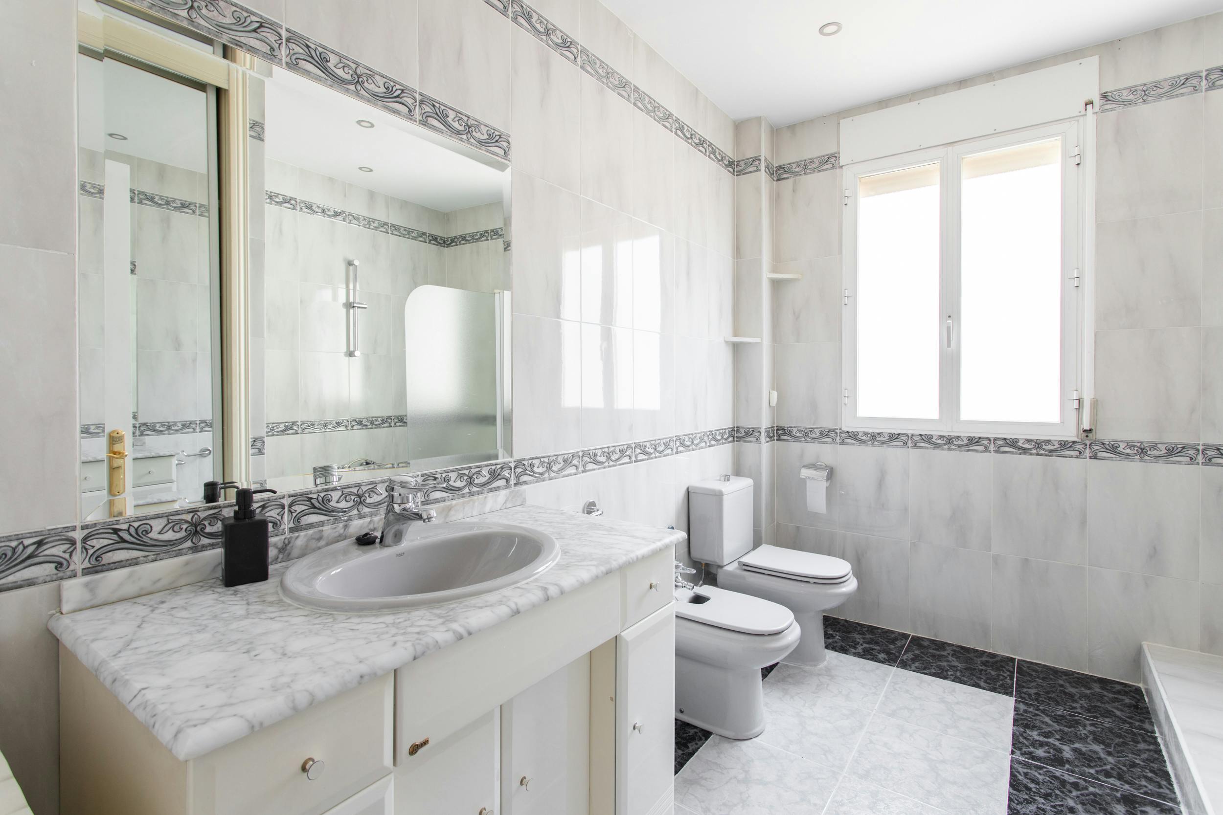 Apartment Madrid, 1 bed, 12m² — photo 2