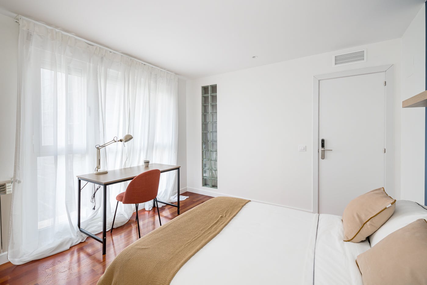 Apartment Madrid, 1 bed, 15m² — photo 17