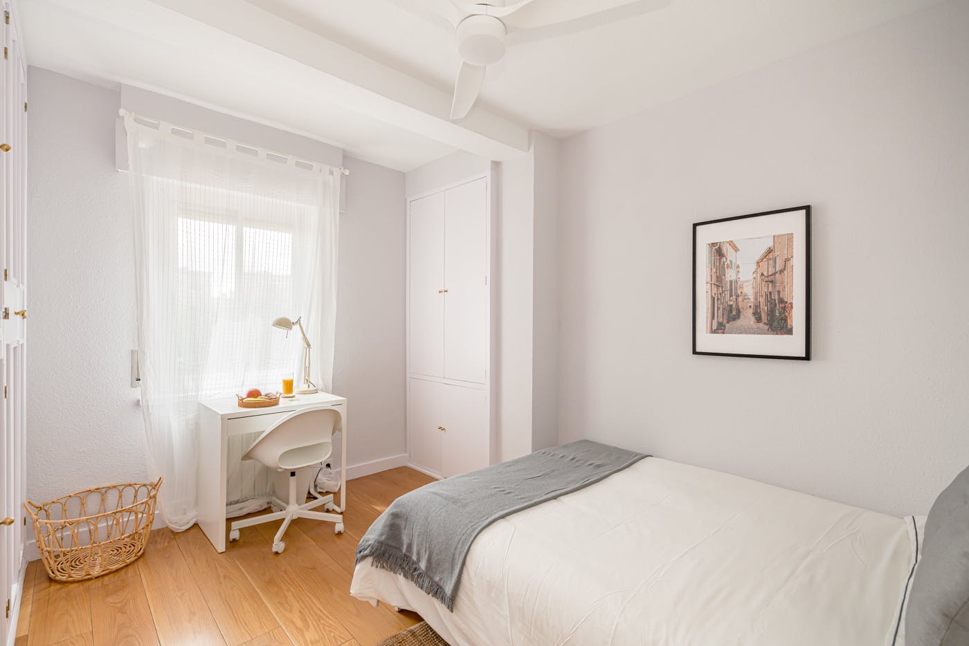 Calle de Sirio, Madrid preview