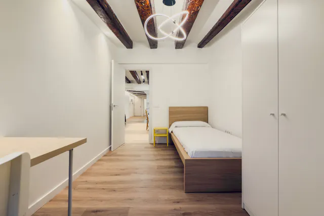 Private room in Carrer de la Portaferrissa, Barcelona (1575726) room image 1