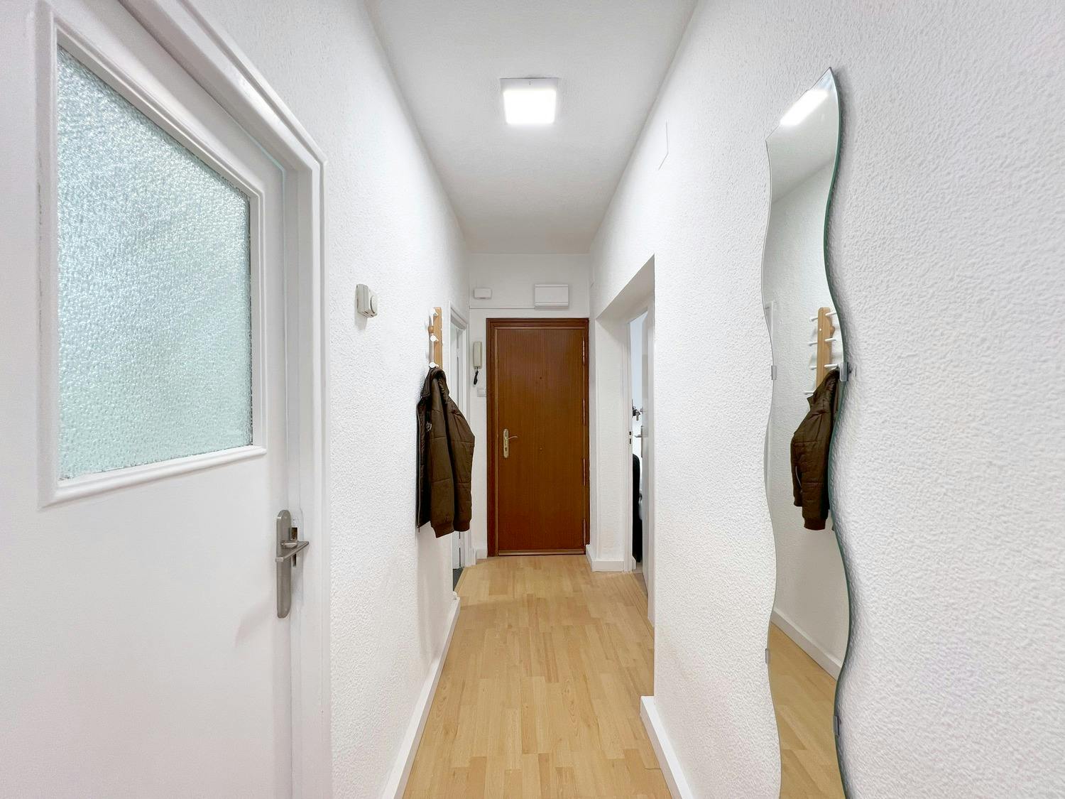 Apartment Madrid, 1 bed, 6m² — photo 27