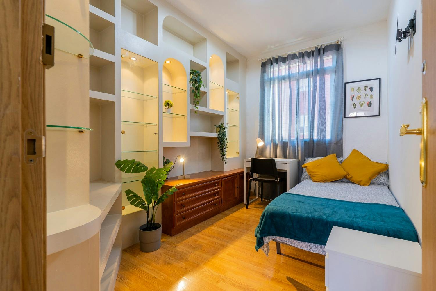 Carrer de Jaume II, Valencia preview