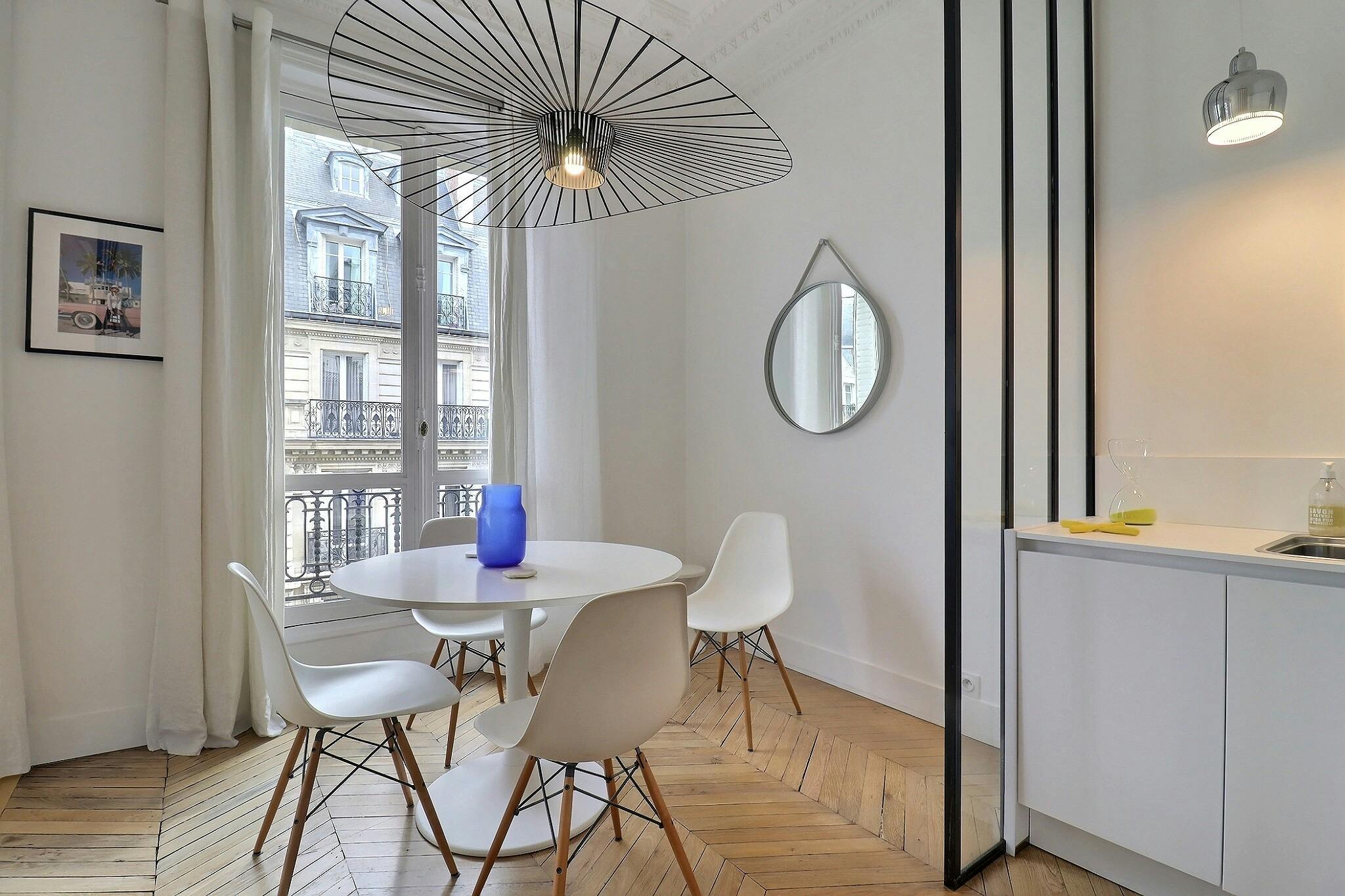 1-Bedroom Apartment in Rue Théodore de Banville, Paris (1575820) ROOM 1