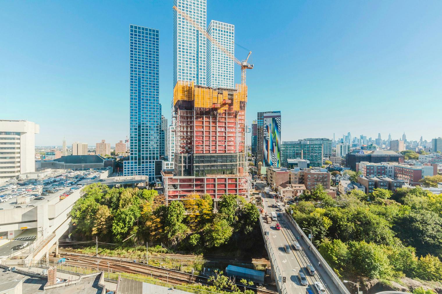 preview gallery tile