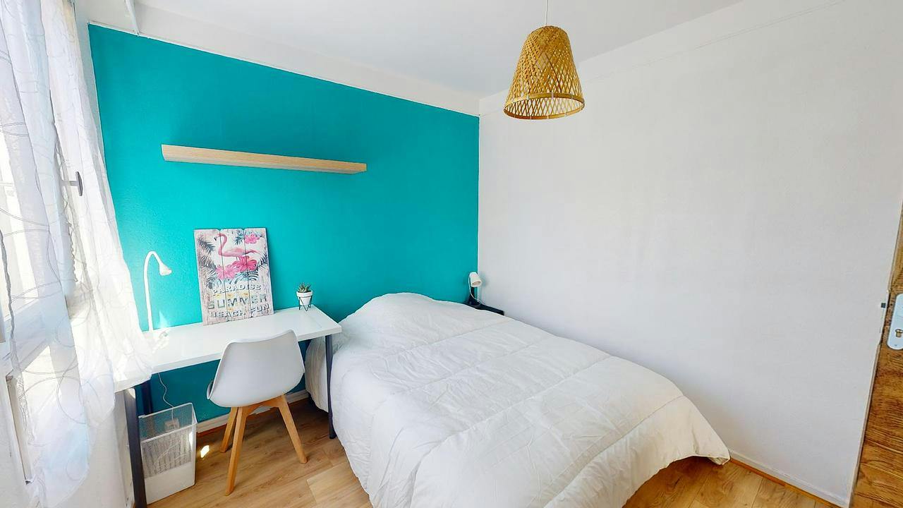 Private room for rent on Place du Morvan, Toulouse - Vue 3