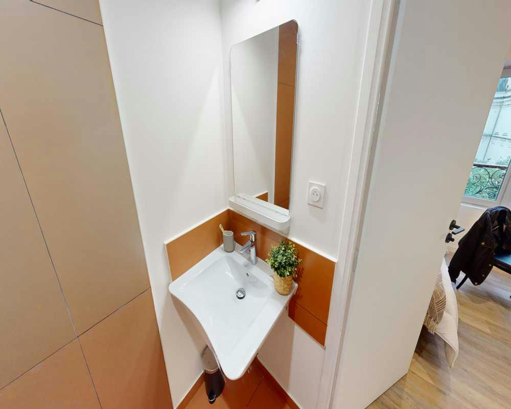 Private room in Boulevard Poissonnière, Paris (1576053) room image 10
