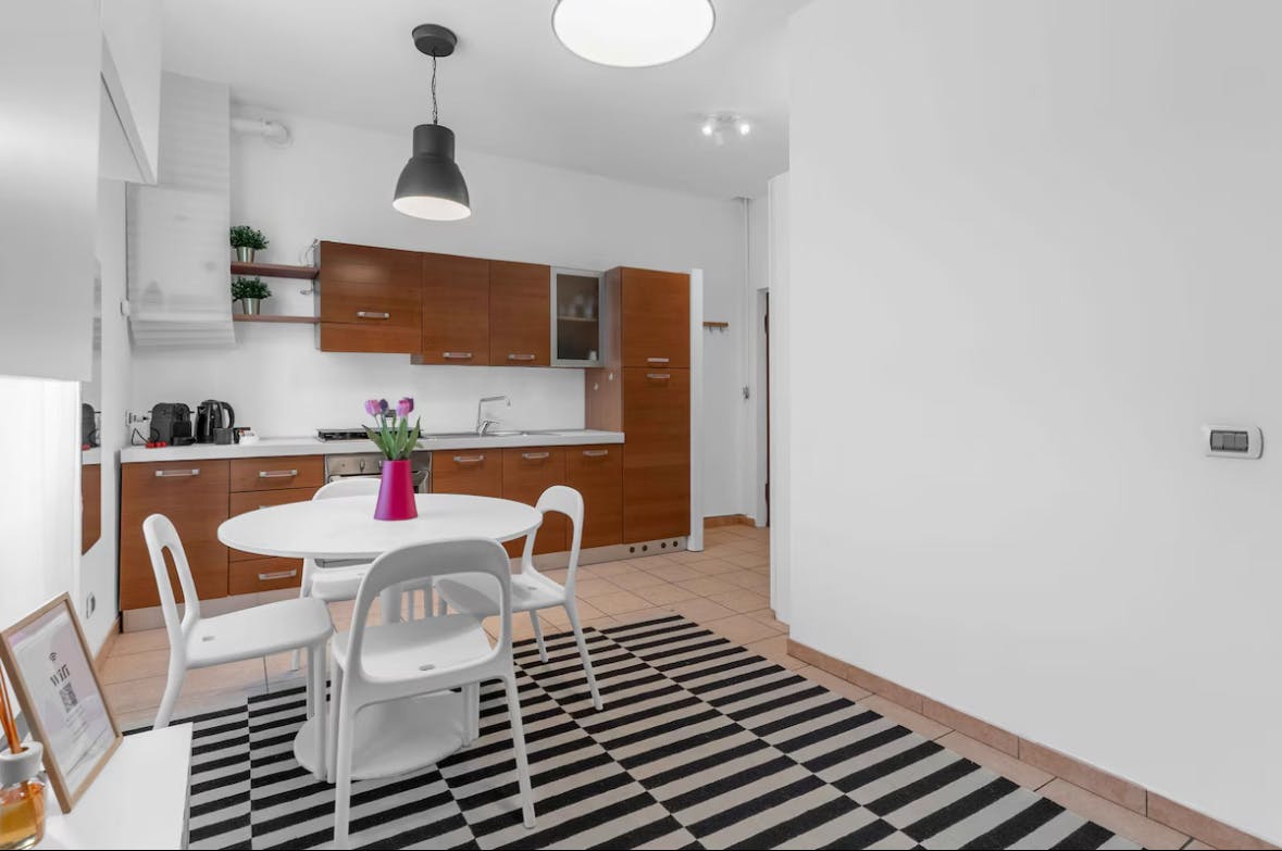 Studio for rent for €1,200 per month in Milan, Via Giuseppe Meda