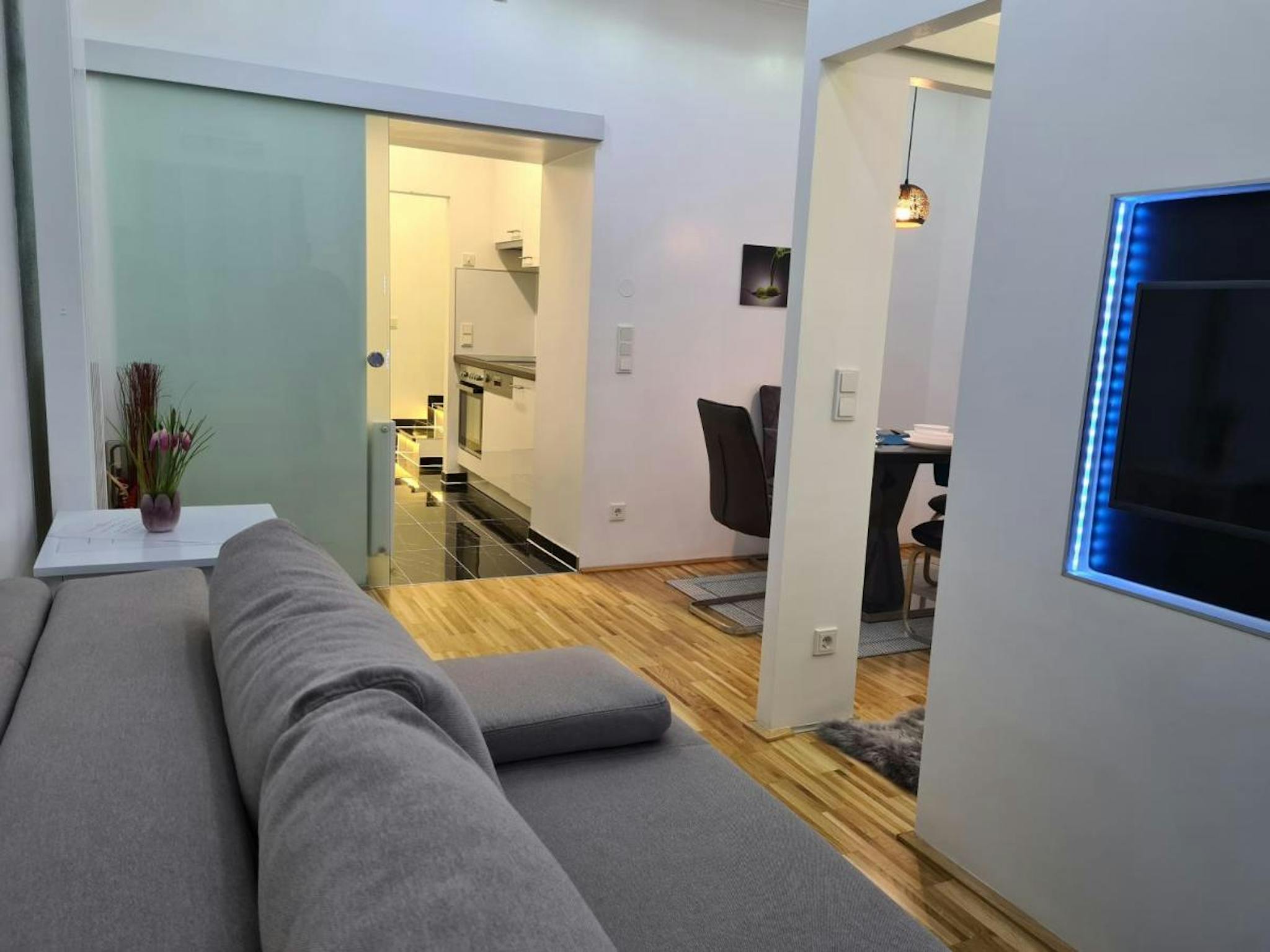 Goldschlagstraße, Vienna preview