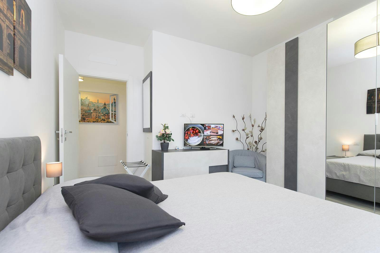 Via del Nebbiolo, Rome