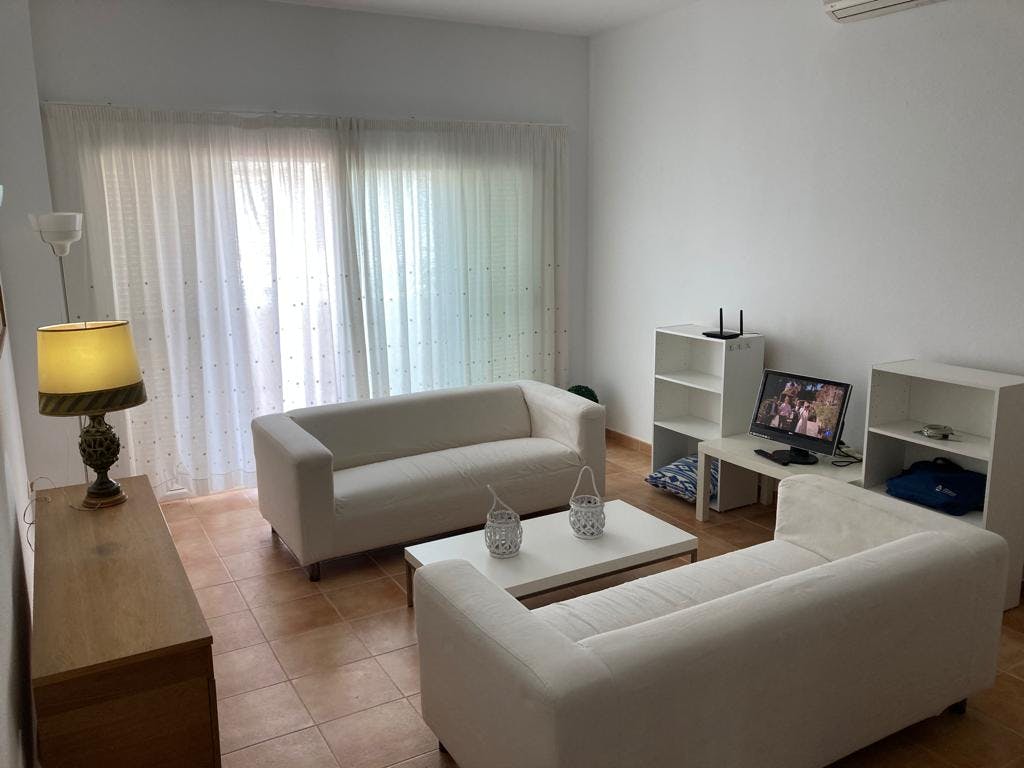 Appartement à louer pour 1 600 €/mois à Ses Salines, Carrer Alba