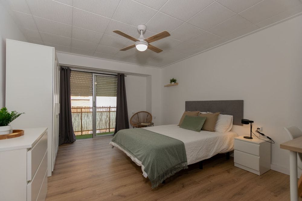 Apartment Valencia, 1 bed — photo 1