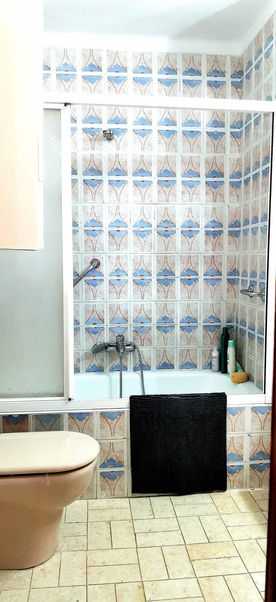 Single room Valencia, 1 bed, 12m² — photo 1