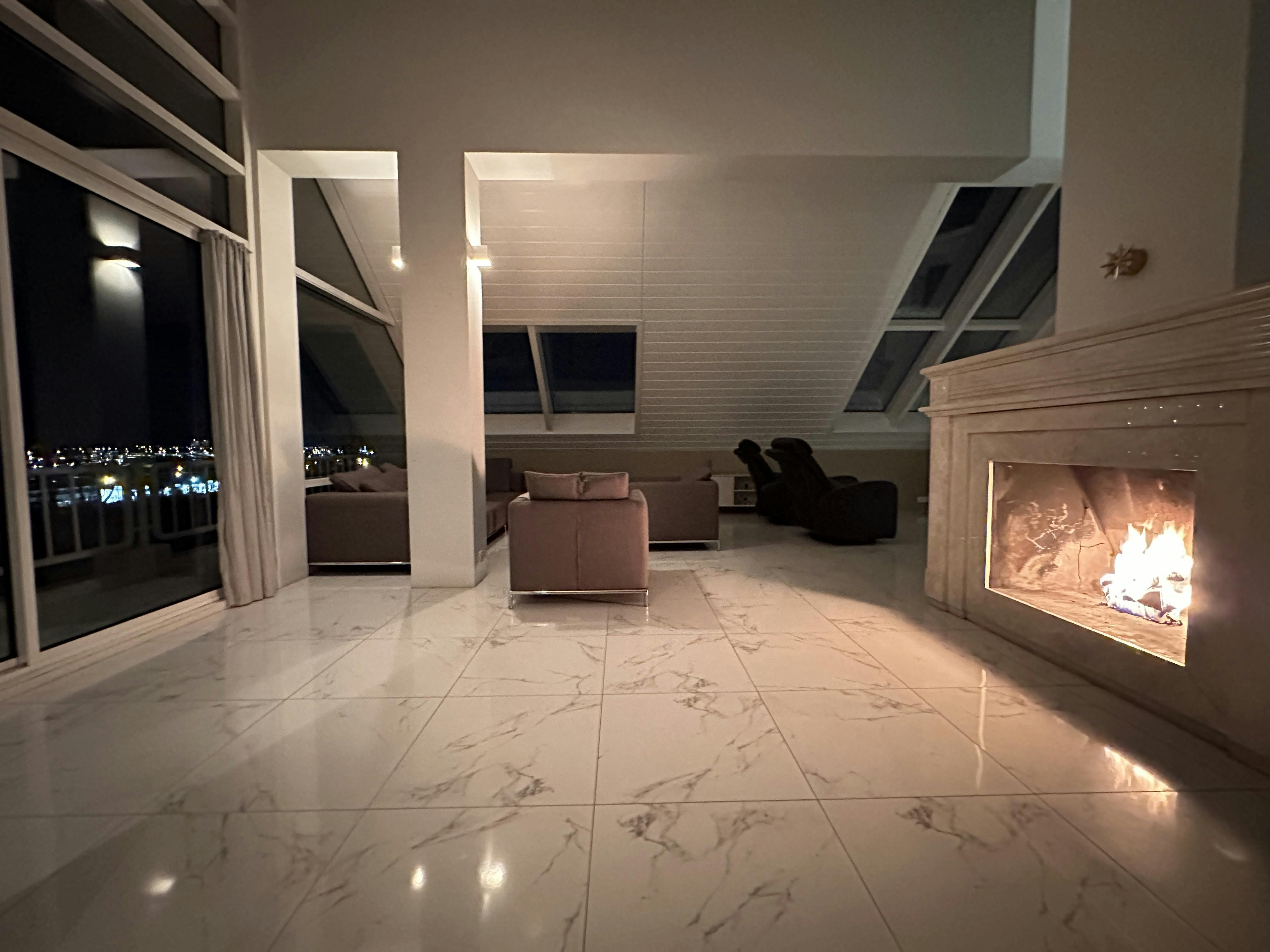 房源 正在以 €14,700 的月租出租，其位于 Sveitarfélagið, Urriðakvísl