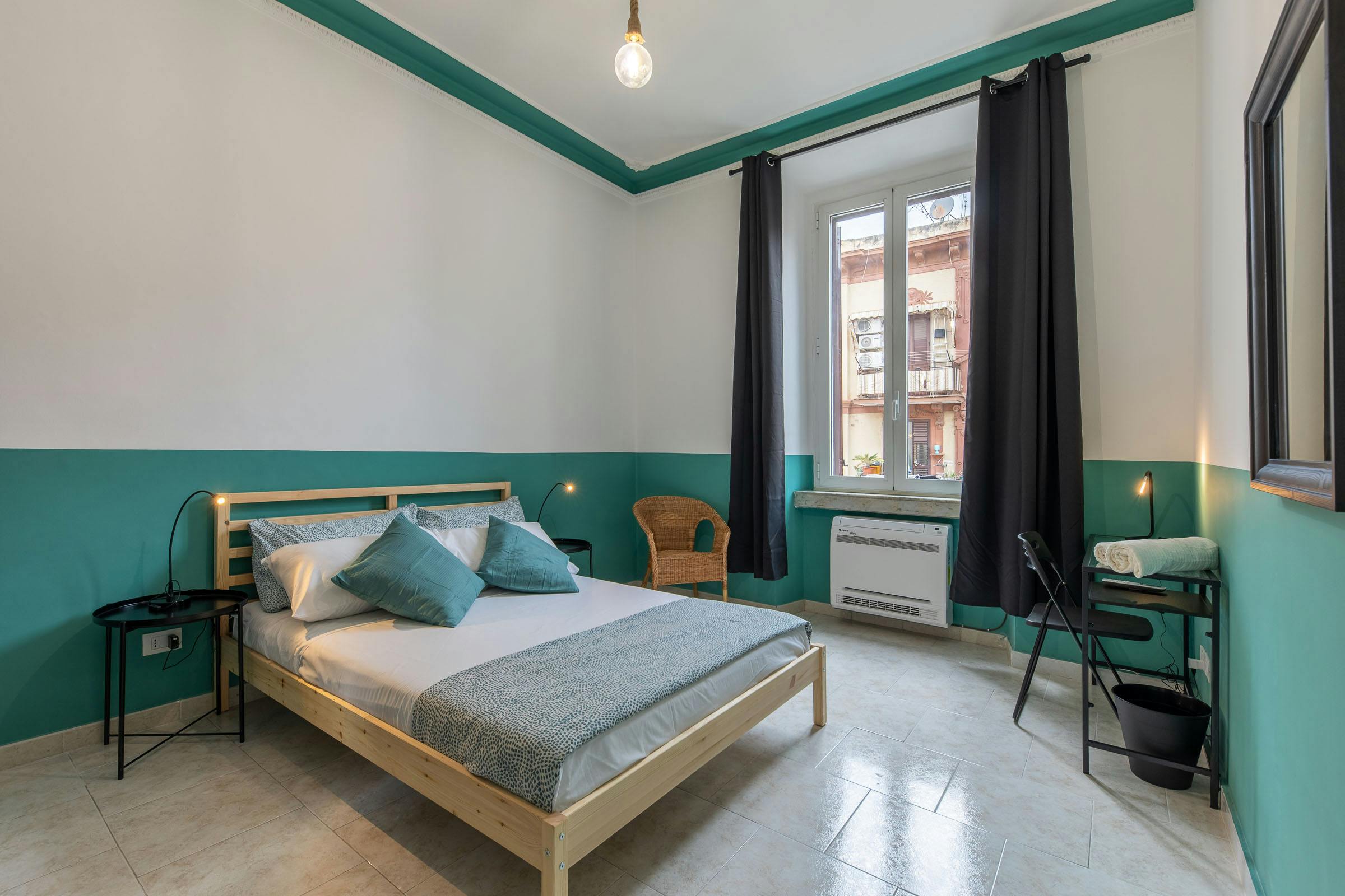 Chambre privée à louer pour 600 €/mois à Bari, Via Domenico Nicolai