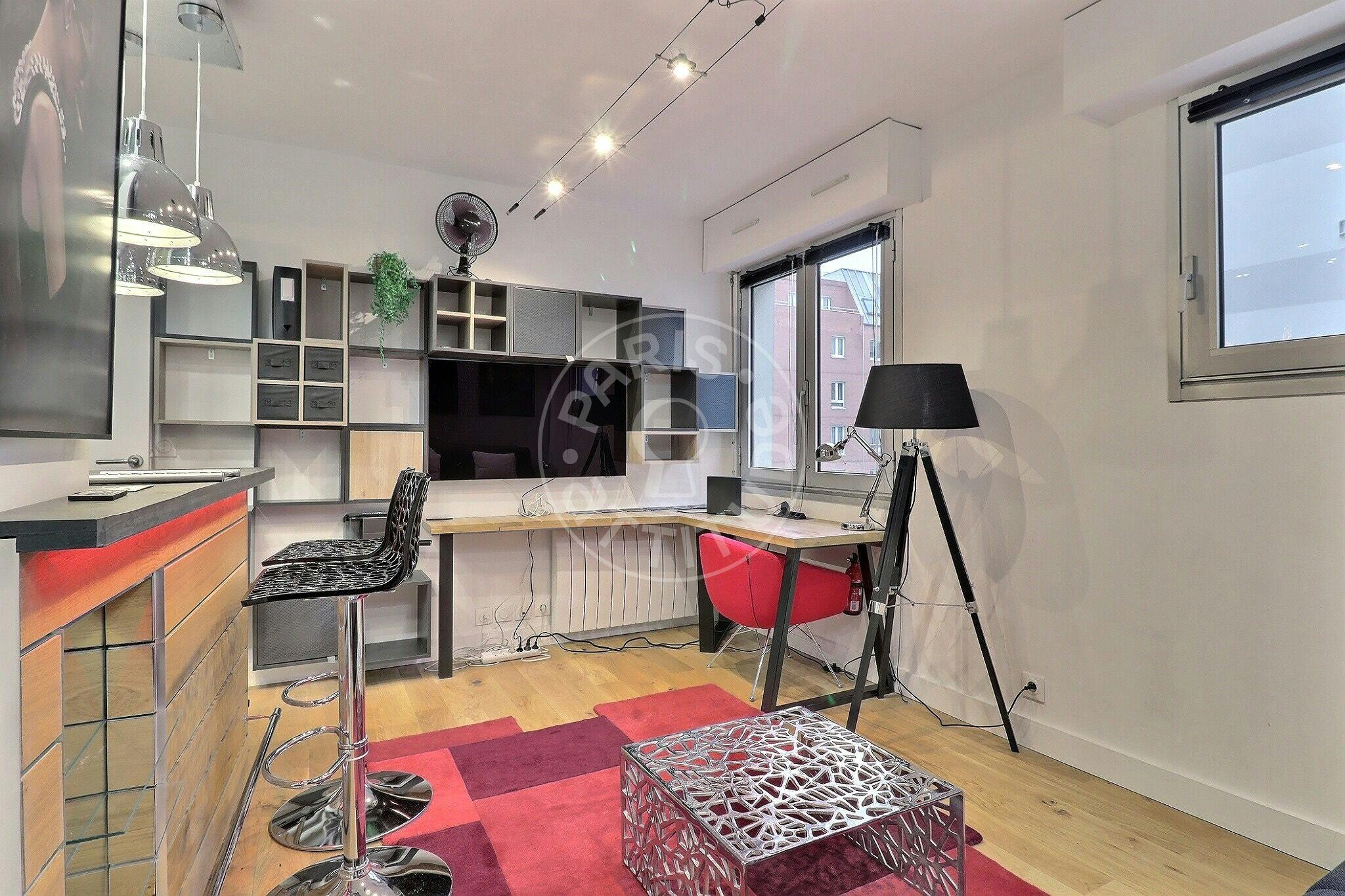 Apartment Paris — photo 17