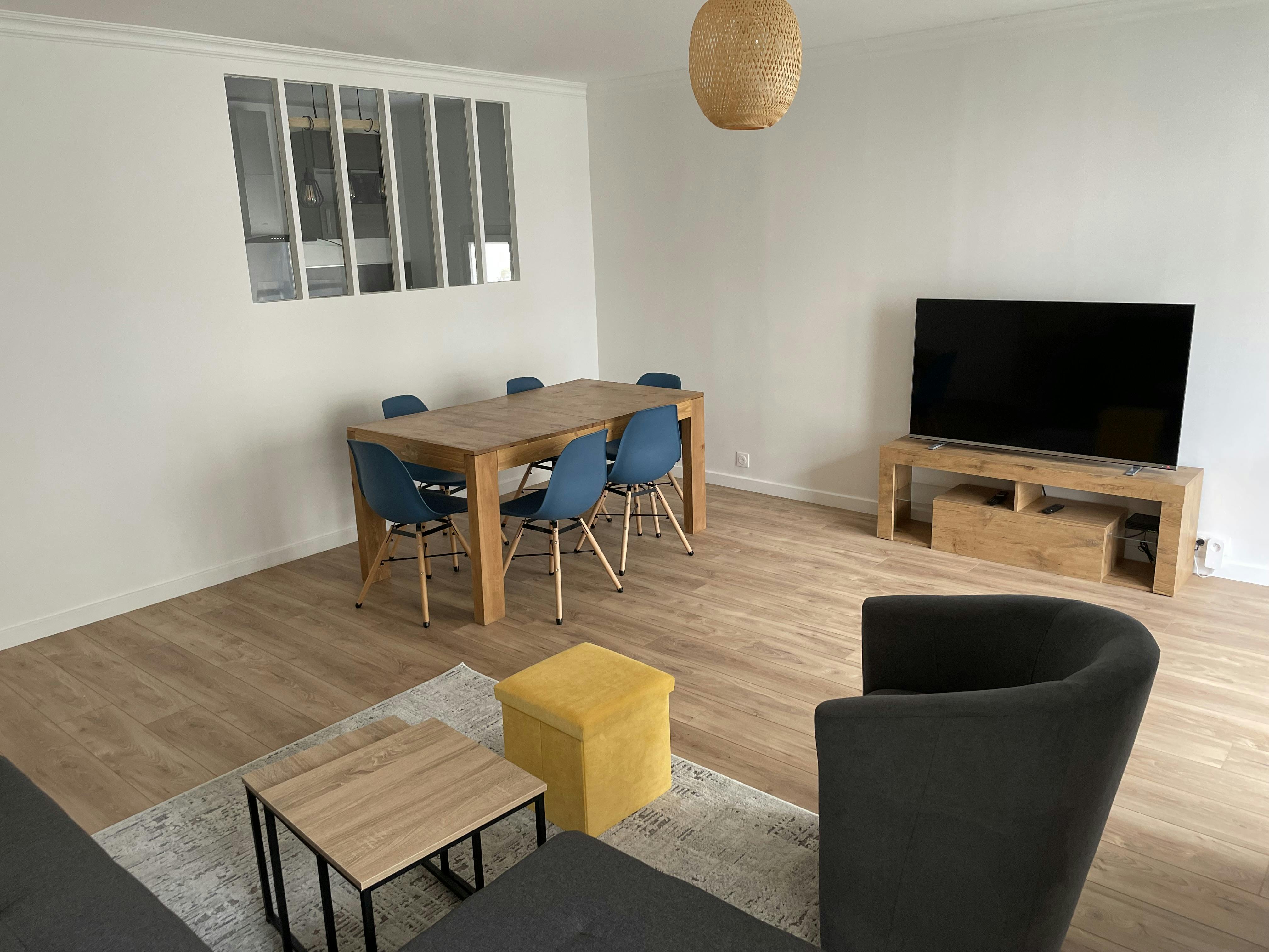 Квартира сдается в аренду за 2 900 € в месяц в Sartrouville, Rue de Seine