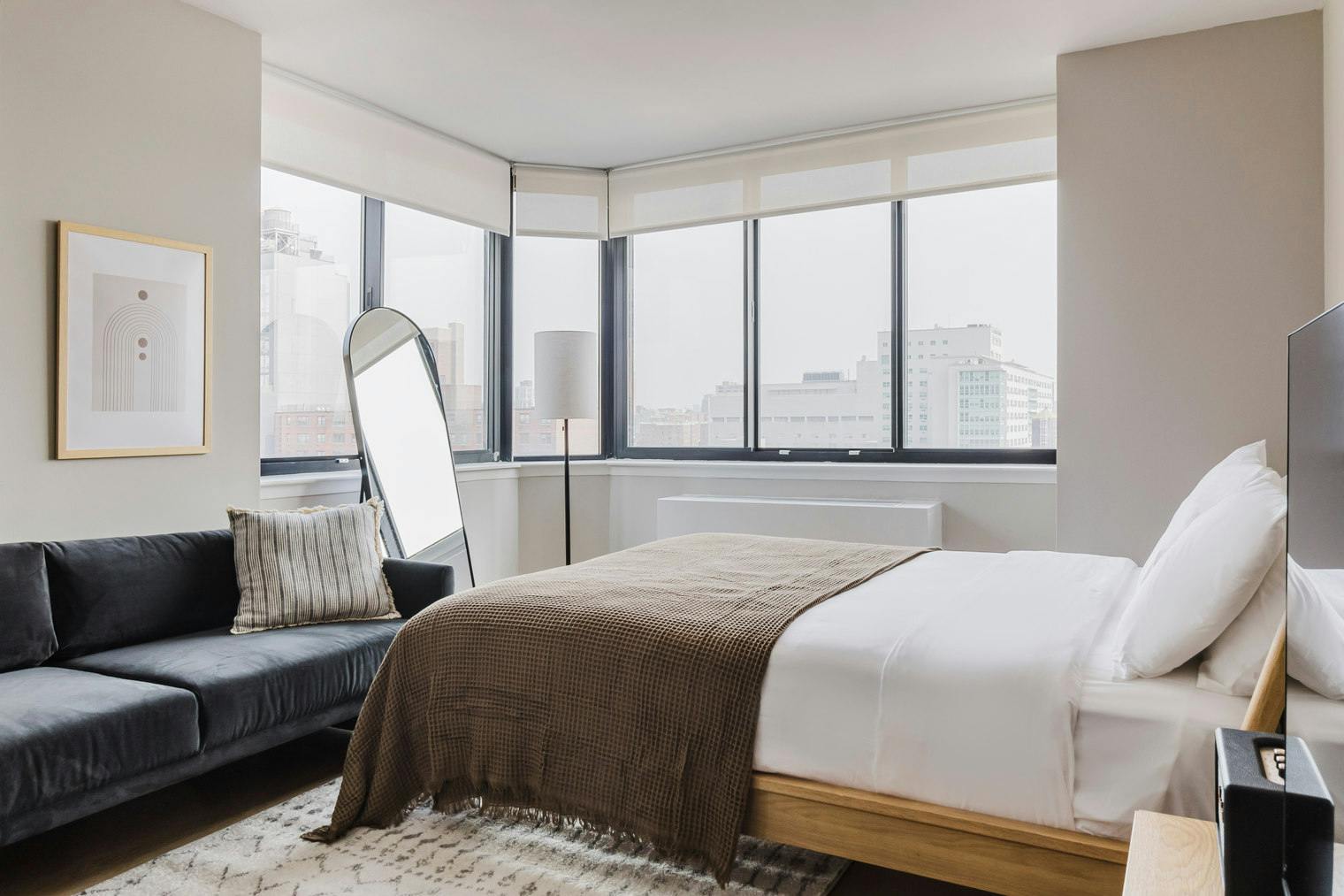 Studio for rent for $6,339 per month in New York City, East 94th Street