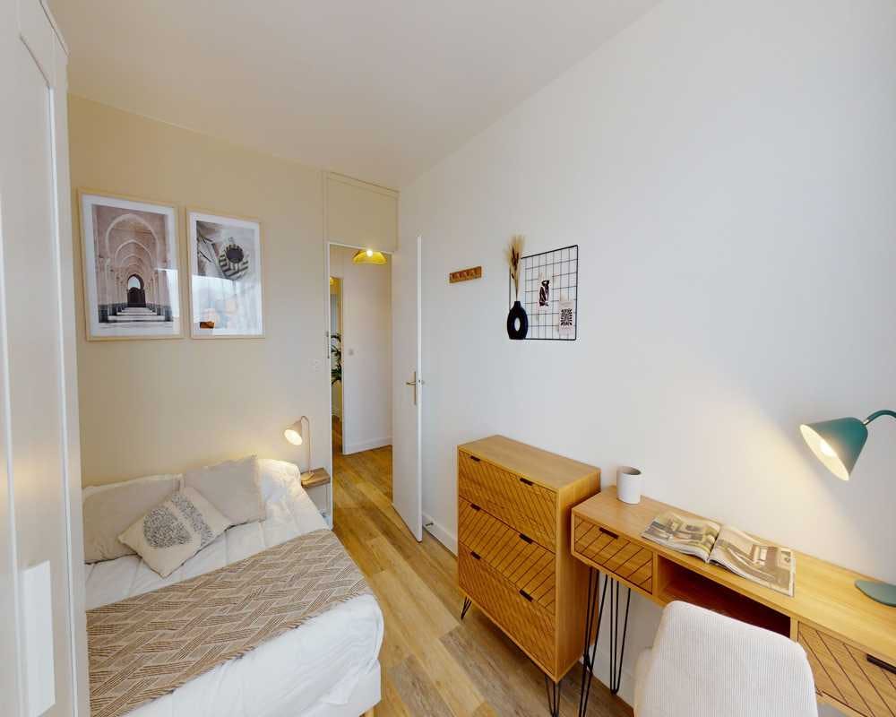 Apartment Paris, 1 bed, 9m² — photo 11