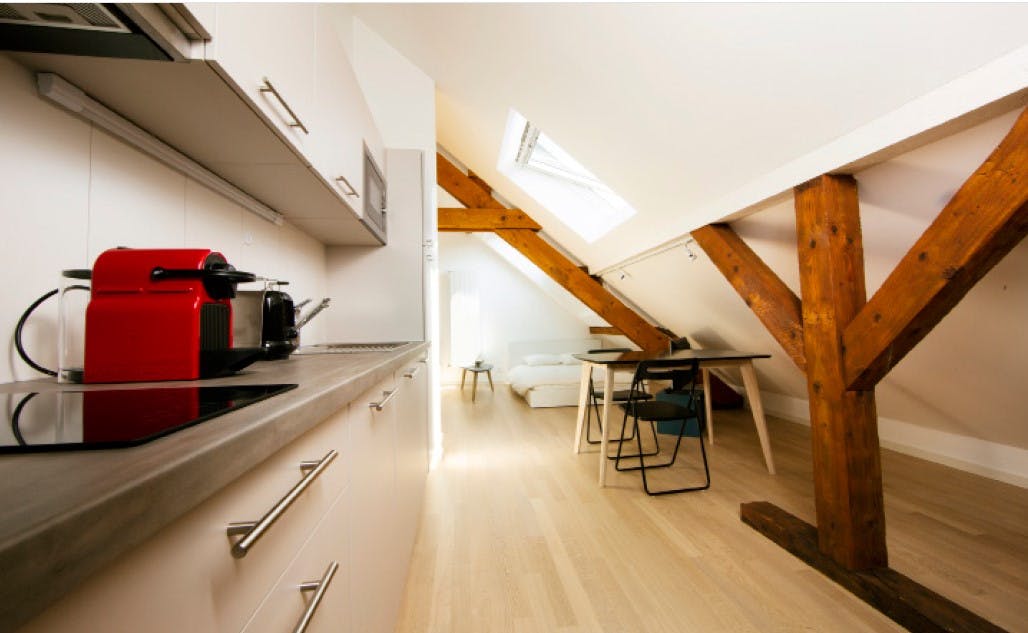 Studio for rent for CHF 2,430 per month in Lausanne, Avenue de Chailly