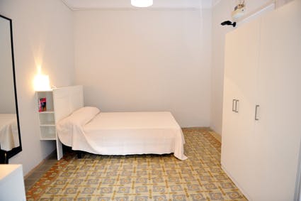 Carrer de Mallorca, Barcelona preview