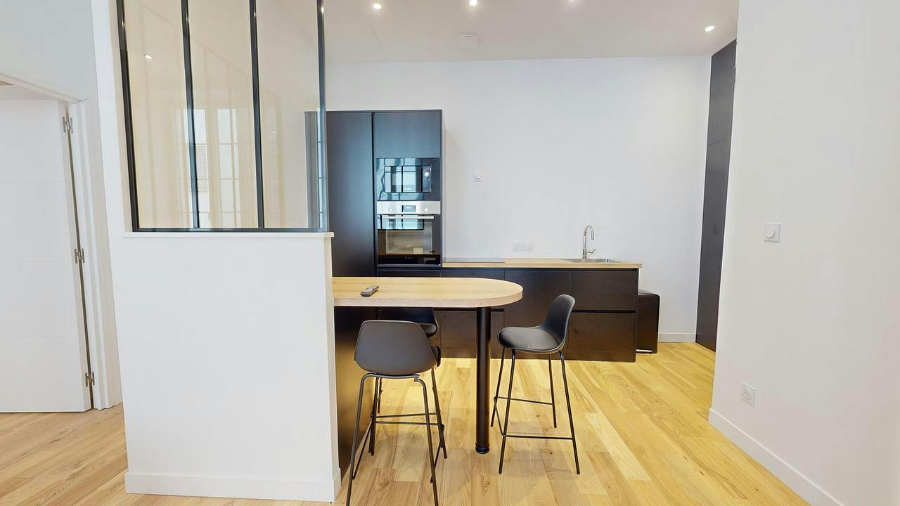 Appartement – Lyon, Ainay, 2e Arrondissement - Plus
