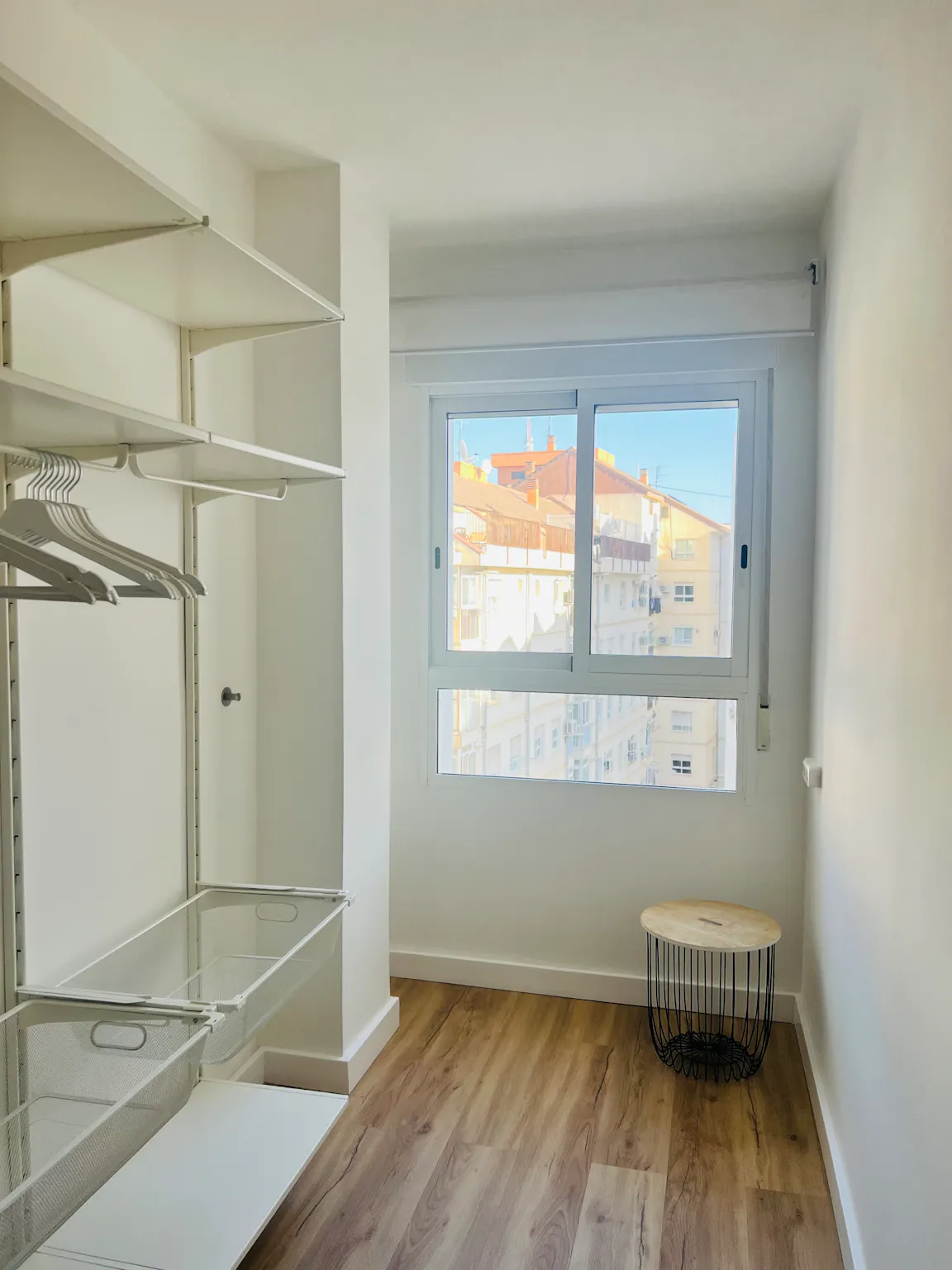 3-Bedroom Apartment in Carrer Totana, Valencia (1577549) ROOM 2