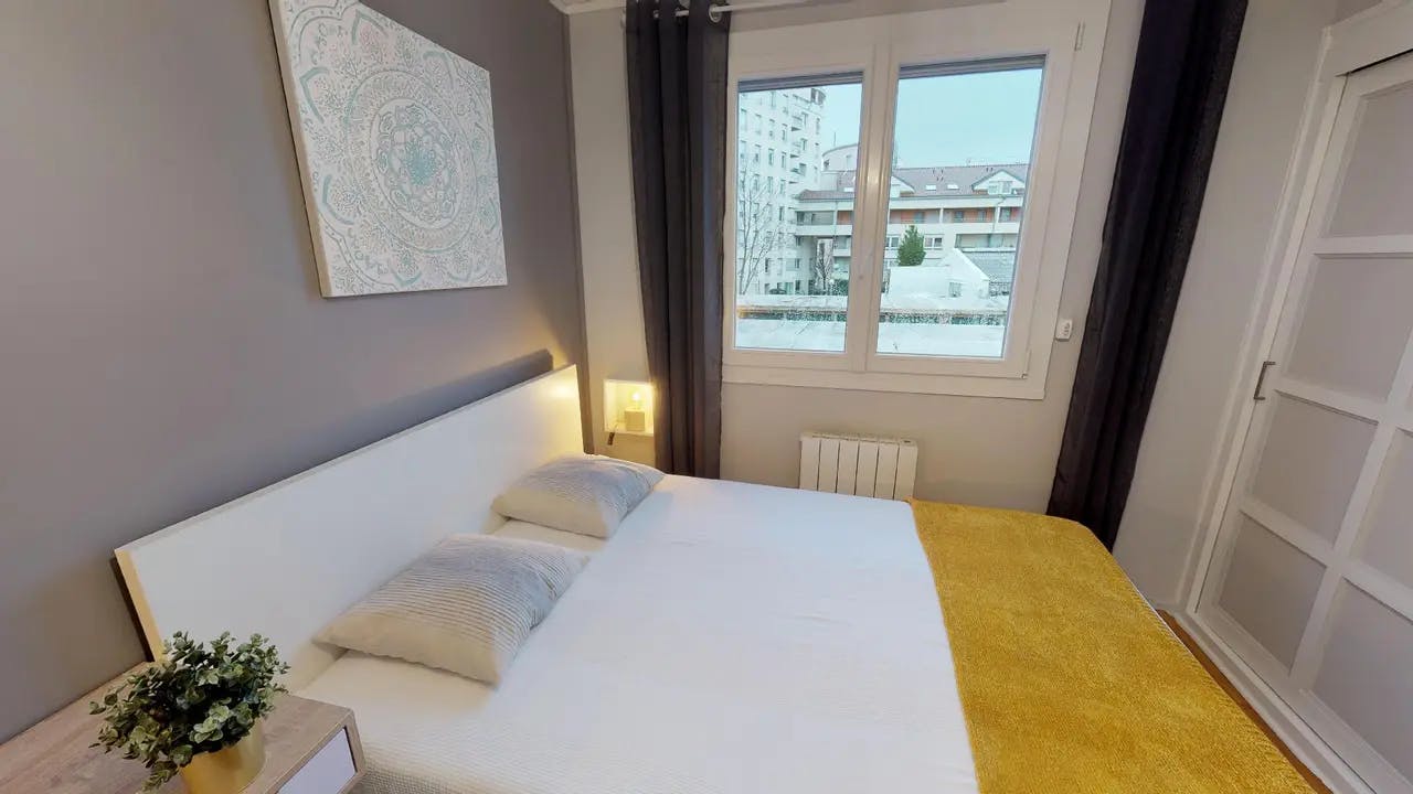 Private room in Rue Galilée, Villeurbanne (1577569) room image 2
