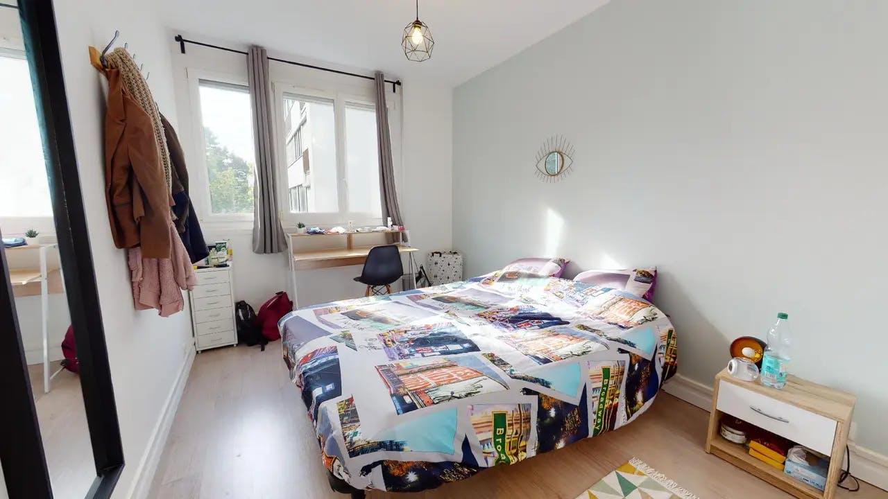私人房间 正在以 €450 的月租出租，其位于 Saint-Herblain, Avenue des Thébaudières